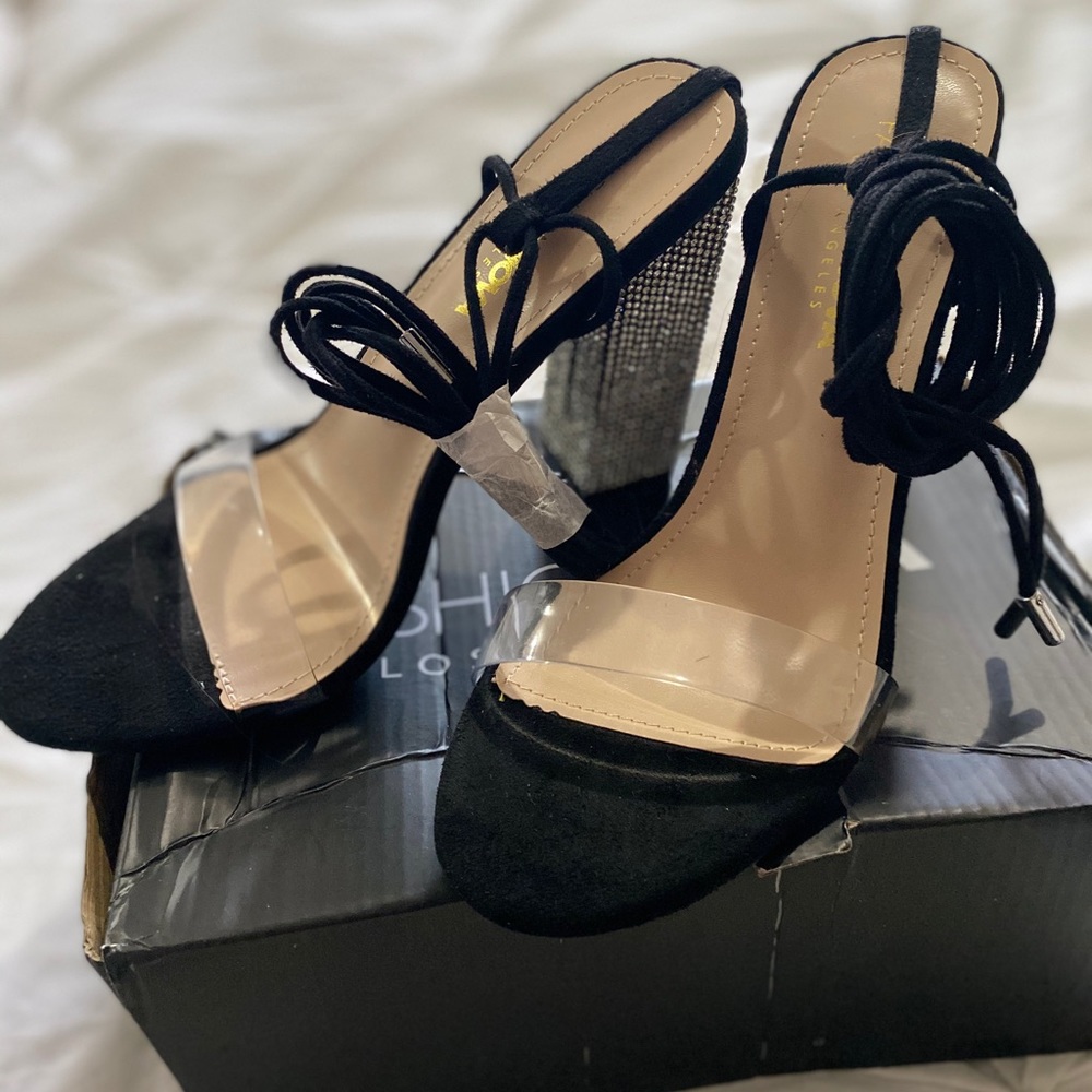 Black Heels 🖤